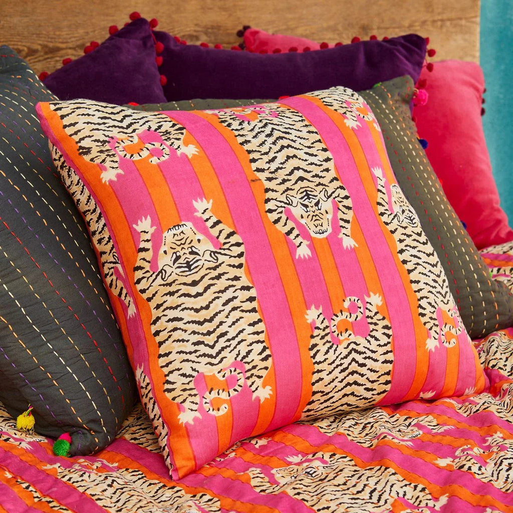 Housse de coussin rayures tigrées