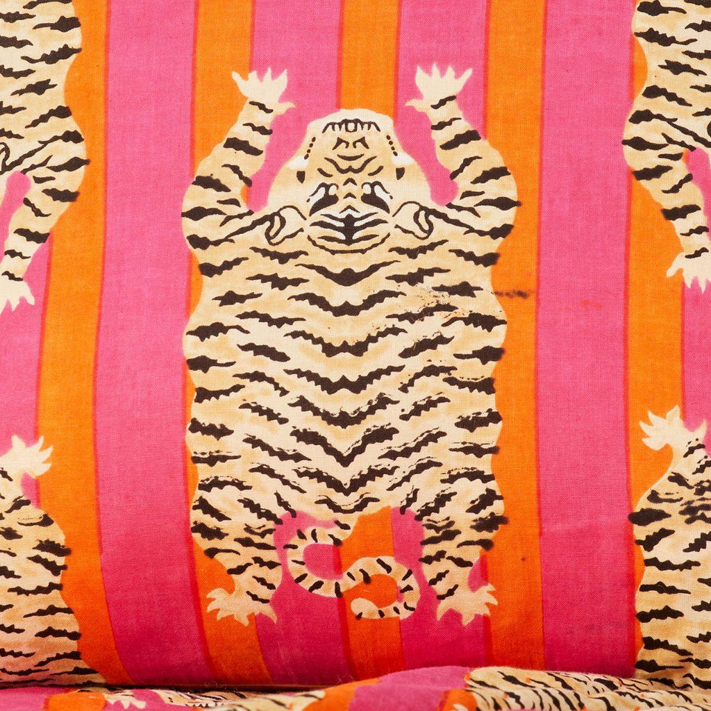 Housse de coussin rayures tigrées